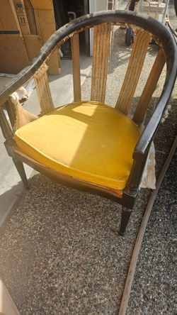 Free chair for rehupolstery