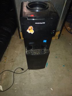 Water dispenser