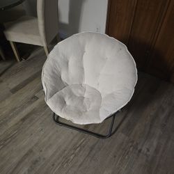 Small Chair 