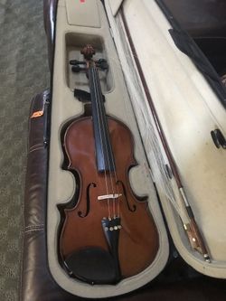 Full size Violin with Bow