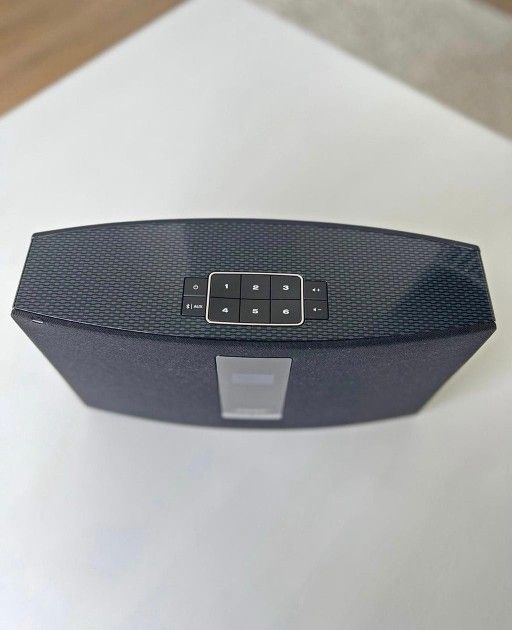 Bose SoundTouch 20 Wireless Wifi Bluetooth Smart Speaker - Alexa Voice Control, SoundTouch App Control, AirPlay (MSRP $400)