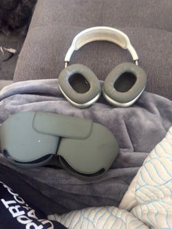 Apple AirPod Pro Max (1st Gen)