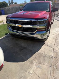 Chevrolet Silverado 1500 Pickup Truck