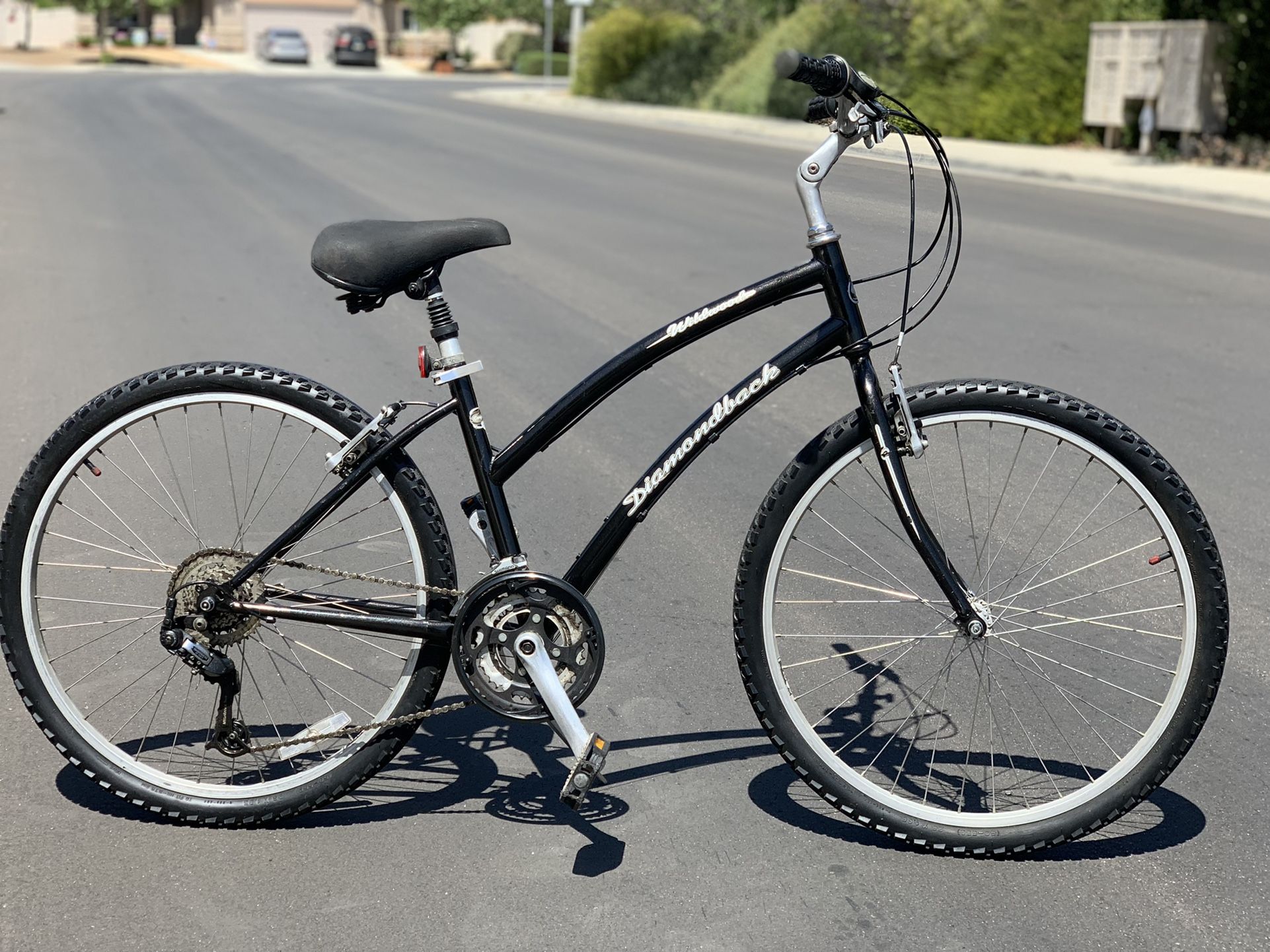 Women's diamondback wildwood bike hotsell