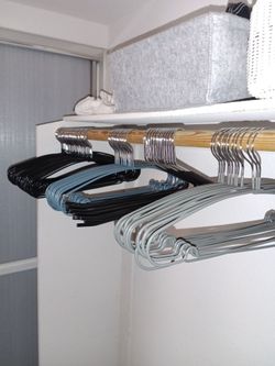 Mixed Lot of Clothes Hangers, same style different colors