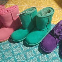Kids Uggs NEW