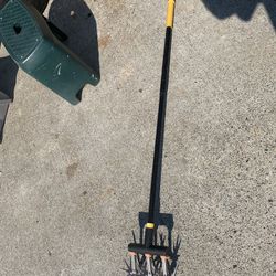 Hand Tiller For Garden