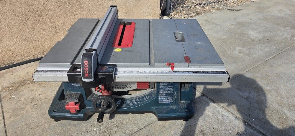 Bosch 4100 Table Saw 10-in 15-Amp 120-Volt