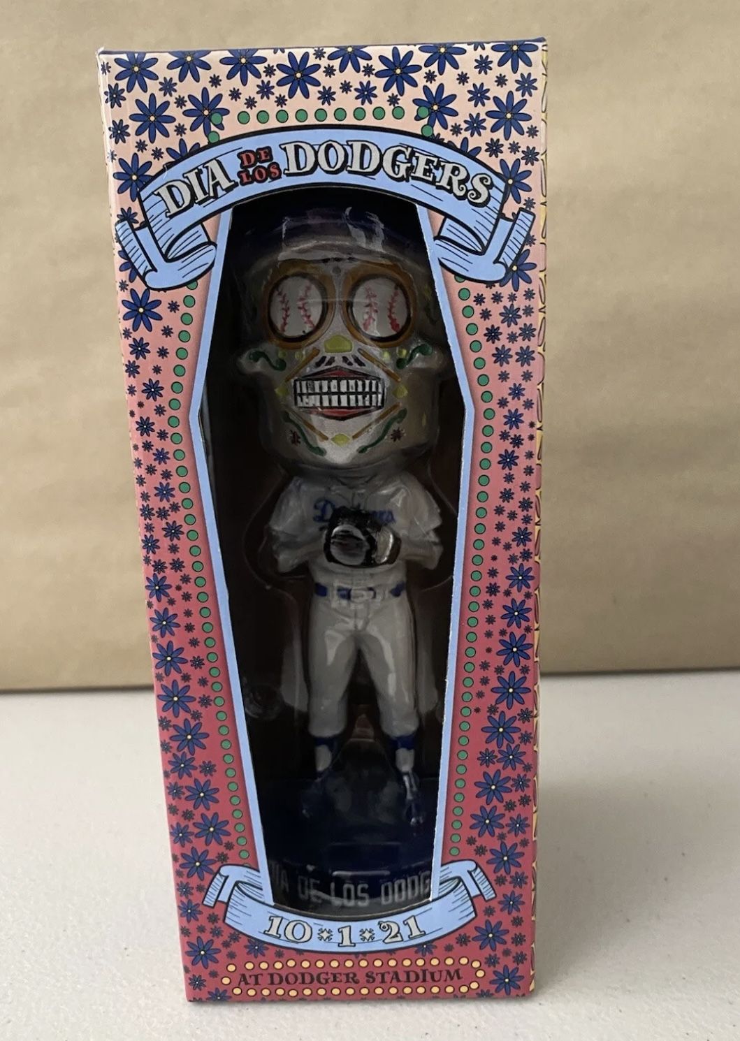 DODGERS DIA DE LOS MUERTOS BOBBLEHEAD 2021 SGA