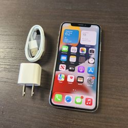 iPhone X 256gb - UNLOCKED - Like New  