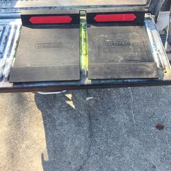 HIGHLAND  DRIVEWAY  / GARAGE  VEHICLE STOPS