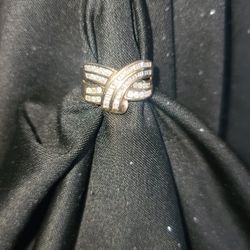 Beautiful lady's Dimond Ring 