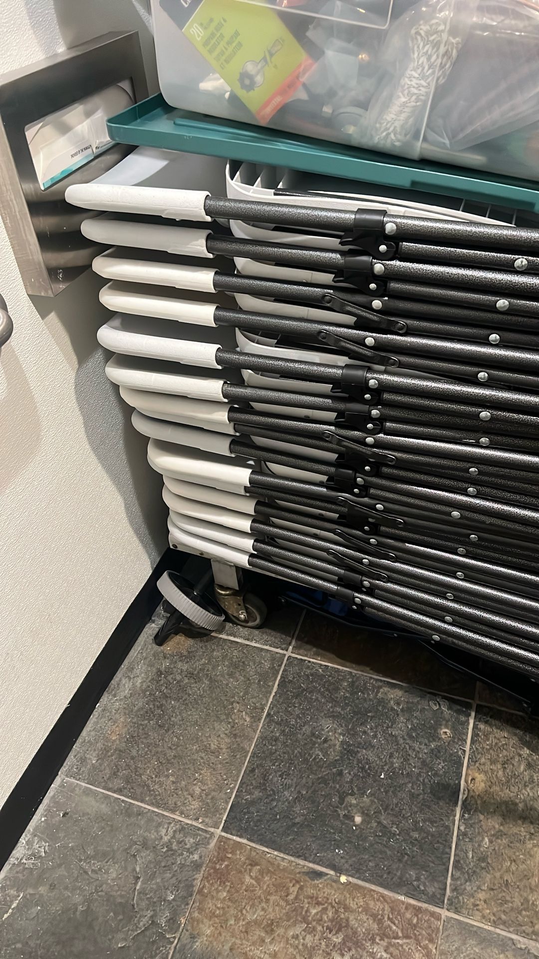 15 Chair 2 Coolers For Food
