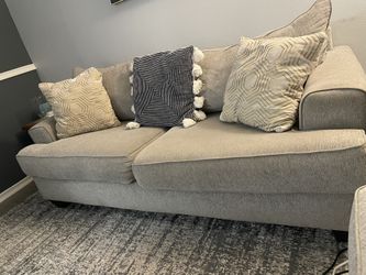 Tv And Tv Stand Queen bed with mattress, Couch , Coffee Table , Dining table
