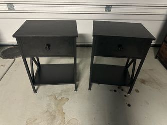 Set of 2 Black End Tables