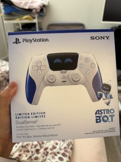 Brand New PlayStation 5 Astro Bot Joyful LE DualSense Controller