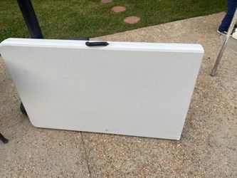 8ft Plastic Folding Table, Indoor Outdoor Heavy Duty Portable w/ Handle, Lock for Picnic - White