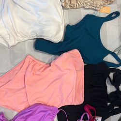 Bikinis !
