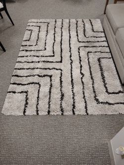 5' X 8' Ultra Plush Rug