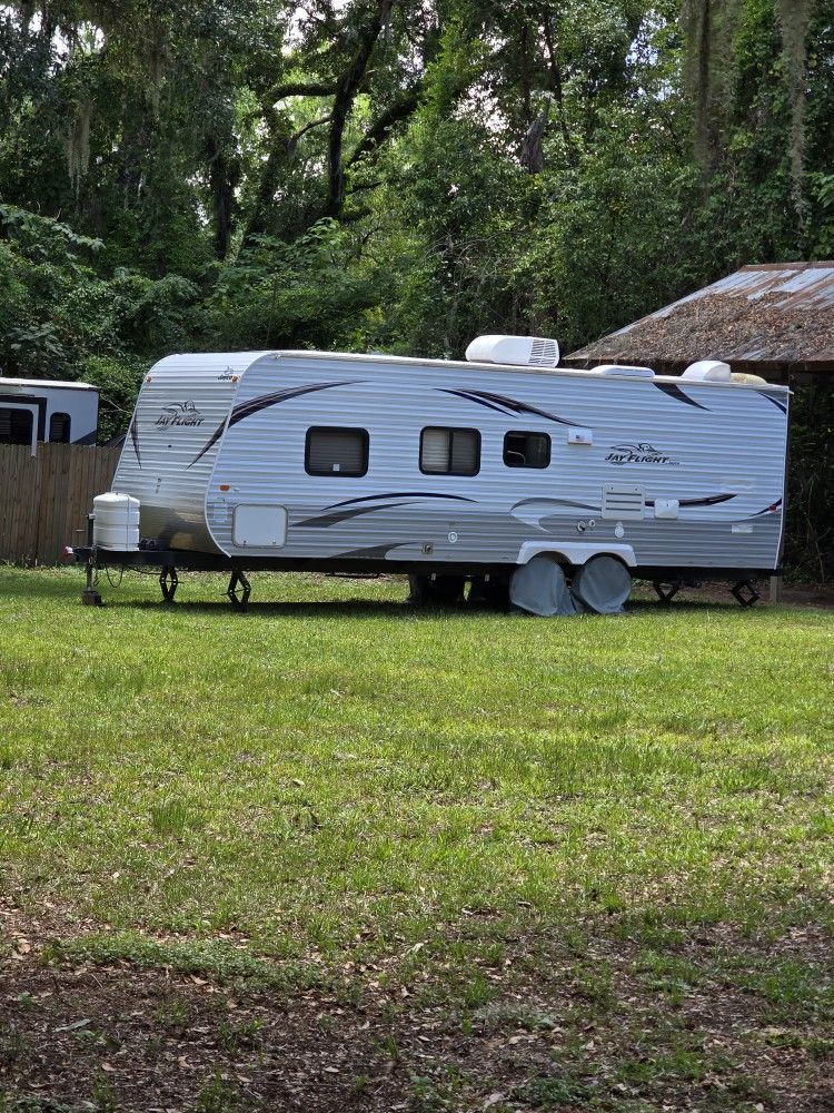 26' Jayco Camper 