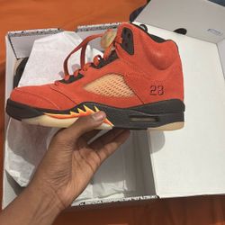 Jordan 5 Martian Sunrise/black-fire Red Size 6.5USA