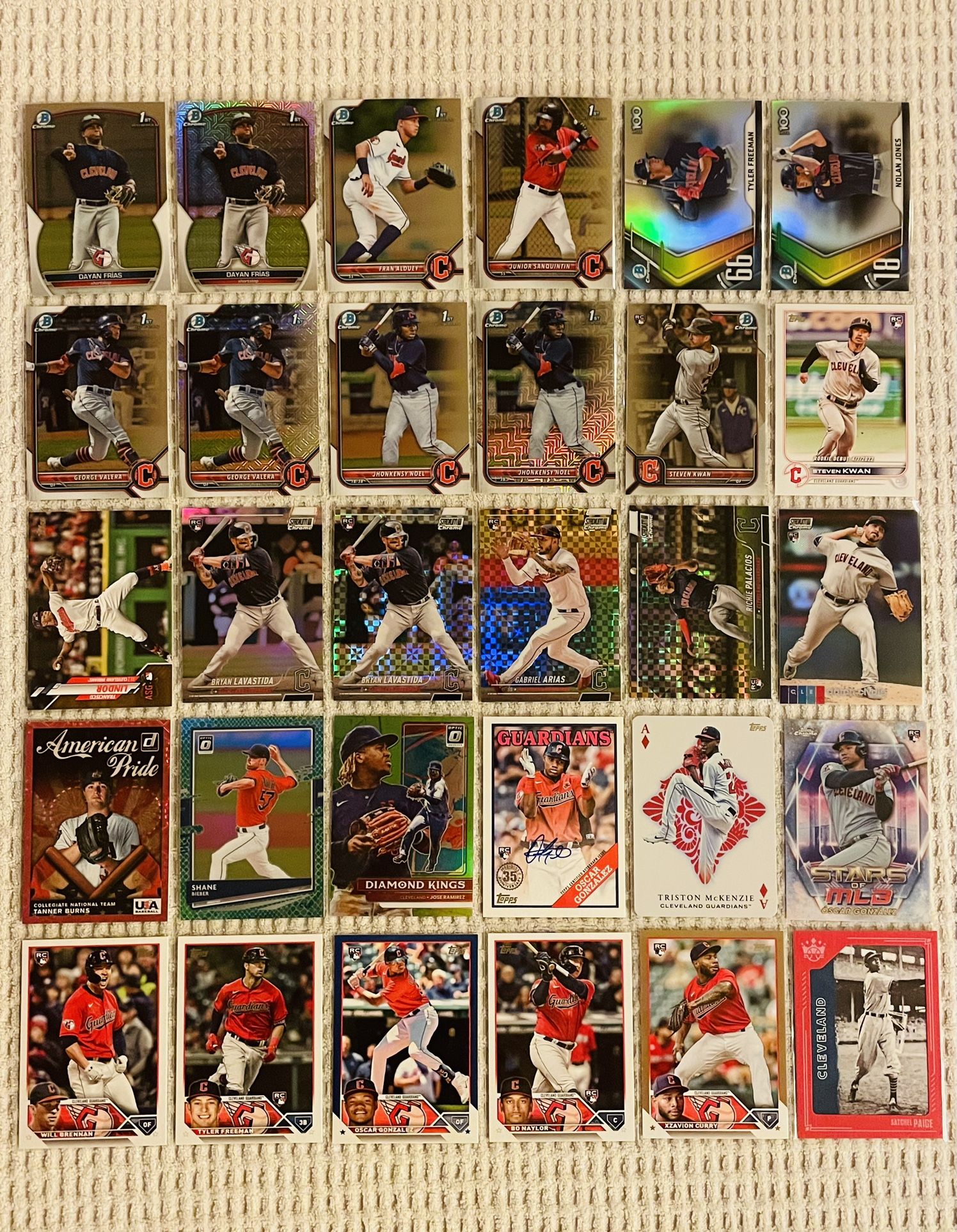 Cleveland Guardians 30 Card Baseball Lot! Rookies, Prospects, Refractors, Prizms, Autographs, Short Prints, Variations & More!