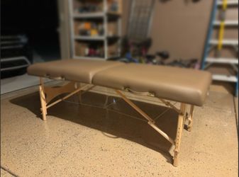 Oakworks - Nova Massage Table (Great Condition)