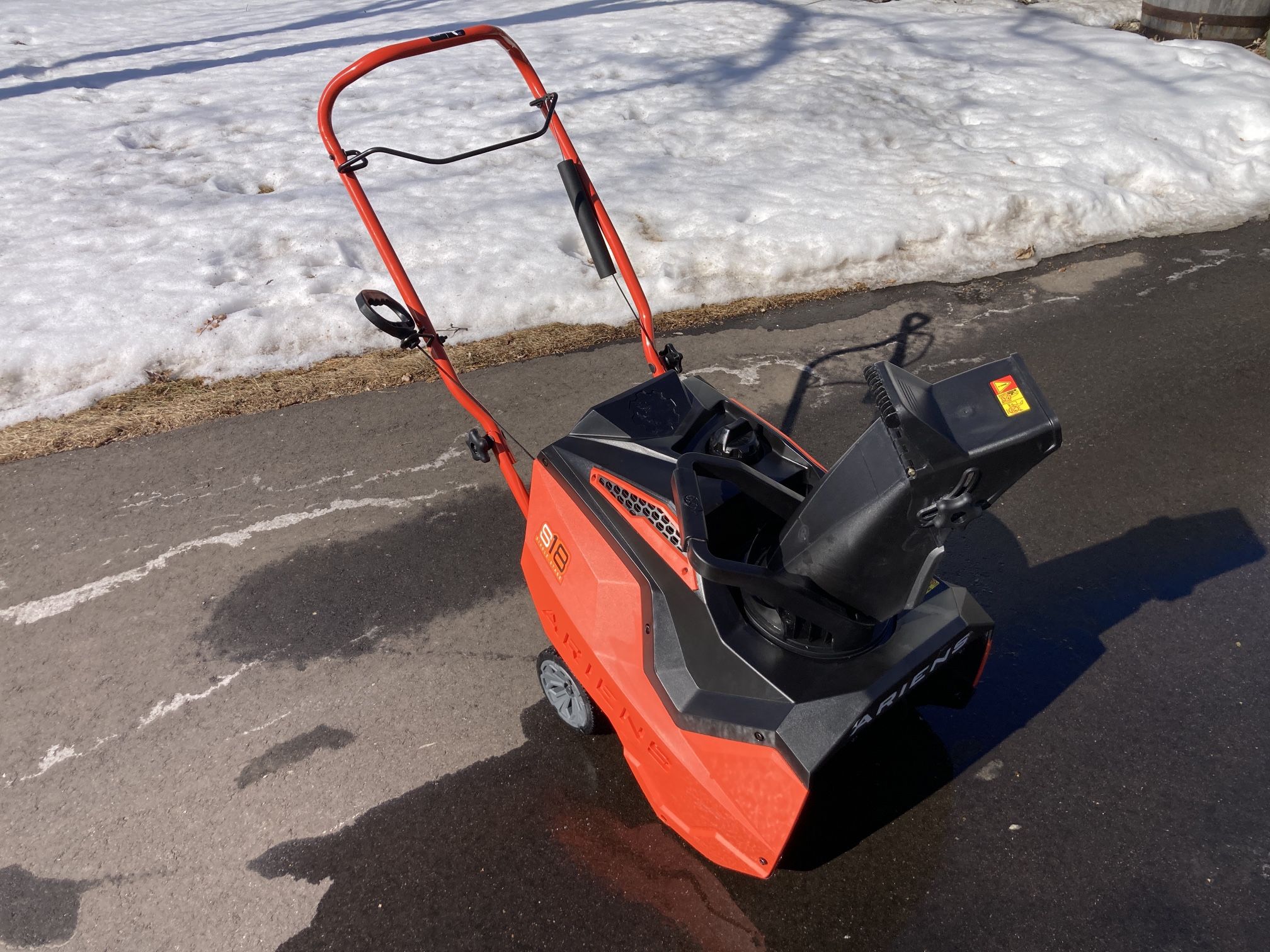 Ariens S18 Snowblower