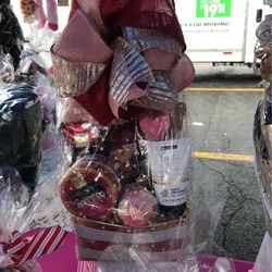 Ladies Gifts ! $35