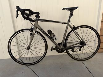 Trek Emonda ALR 5 Road Bike