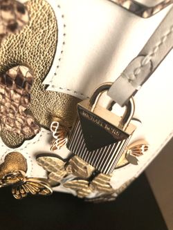 Michael Kors Mercer Butterfly Purse for Sale in Riverside CA
