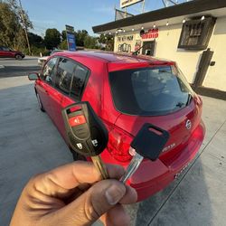 Llaves De Autos / Car Keys And Remotes 