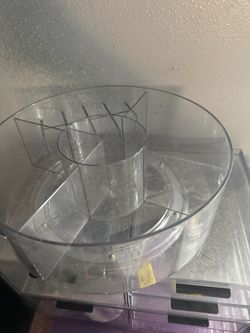 Make up container