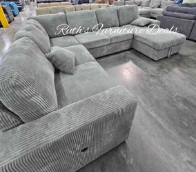 On Sale‼️ 4-Pc Light Gray Convertible Sectional Sofa W/Storage, Pullout Bed, And USB Port
