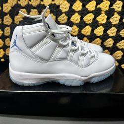 Jordan 11 Legend Blue Sz 10