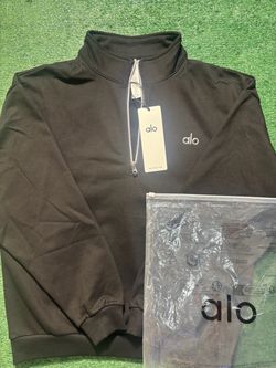 Alo Half-Zip Pullover – Black