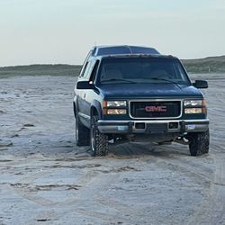 2000 GMC K2500 6.5L Turbo Diesel