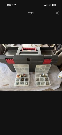🧰  Rubbermaid 24” Tool Box w/ Tray & Grab ’N Go Storage 🧰