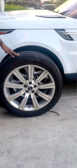 22 inch Range Rover