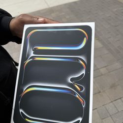 Brand New Unopened iPad Pro 256GB 11 Inch (M4) WiFi 