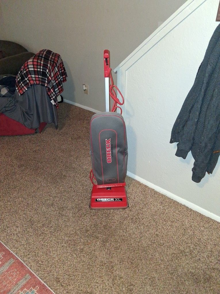 Vacuum Cleaner