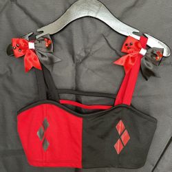 HQ 🖤❤️ Bralette & Hair Bows & Patch