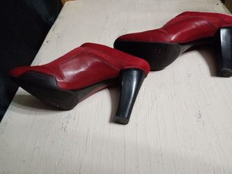 COLE HAAN G Series NIKE AIR MULES CLOGS color Red 9B heel 4