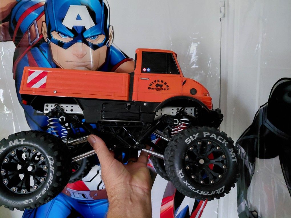 Tamiya Unimog Crawler Project Rolling Chassis With Servo And Motor With Lights