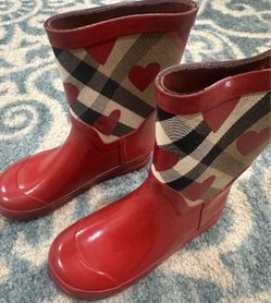 Burberry Kids Red Rain Boots with Heart Print