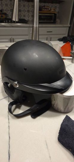 Bell Pit Boss riding helmet with internal sun shade