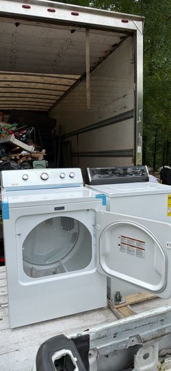 Maytag dryer & hot point washer heavy capacity. Used excellent condition