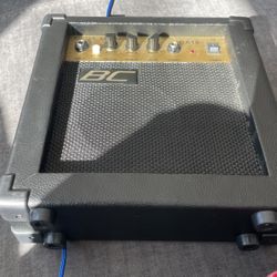 Guitar Amplifier 