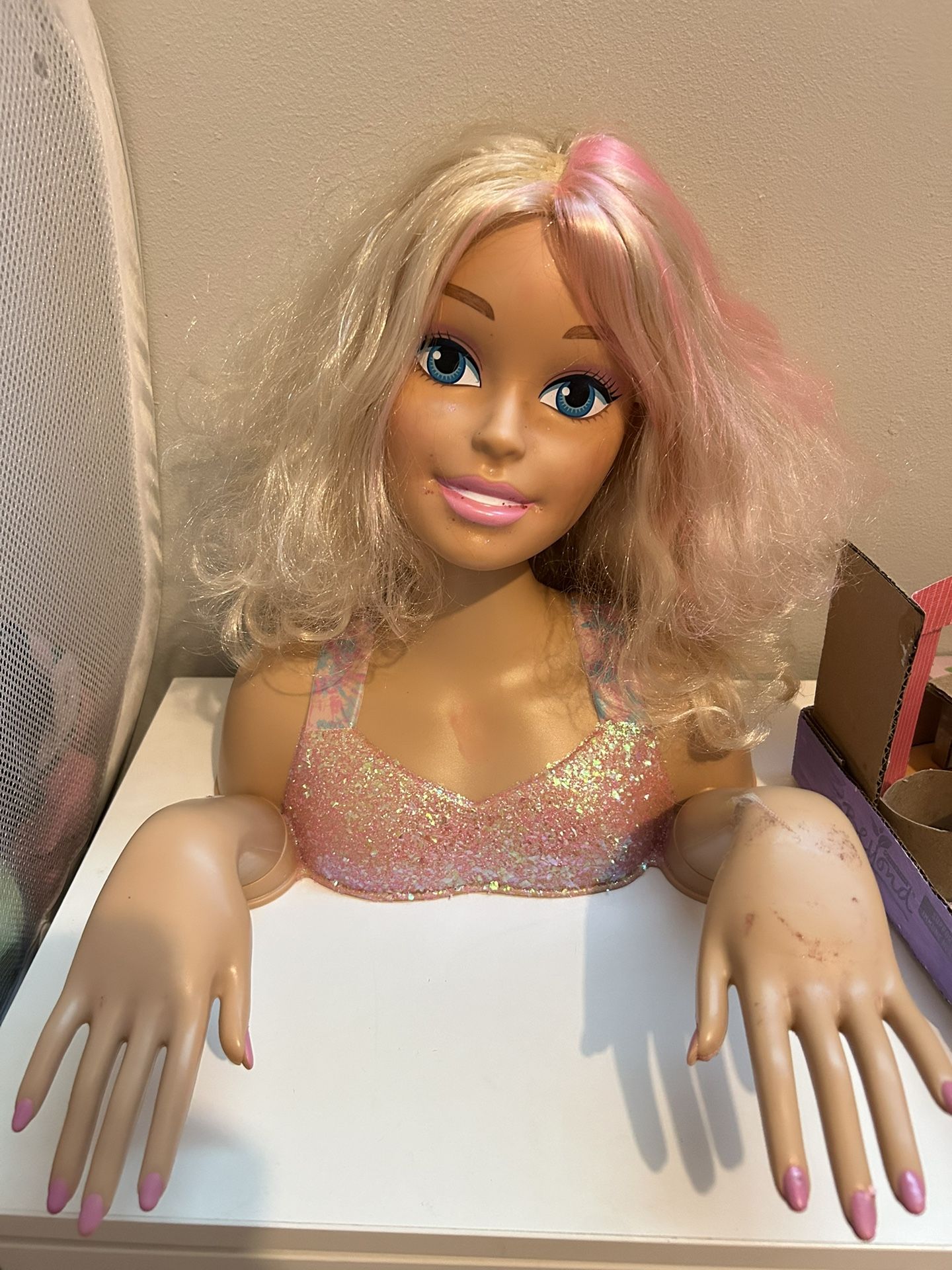 Barbie Head Hair Styling Doll 