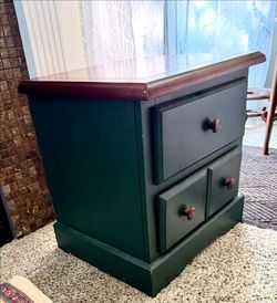 Eddie Bauer Home side/ bedside table